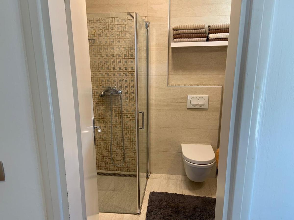 Alex Apartments Будва Екстериор снимка
