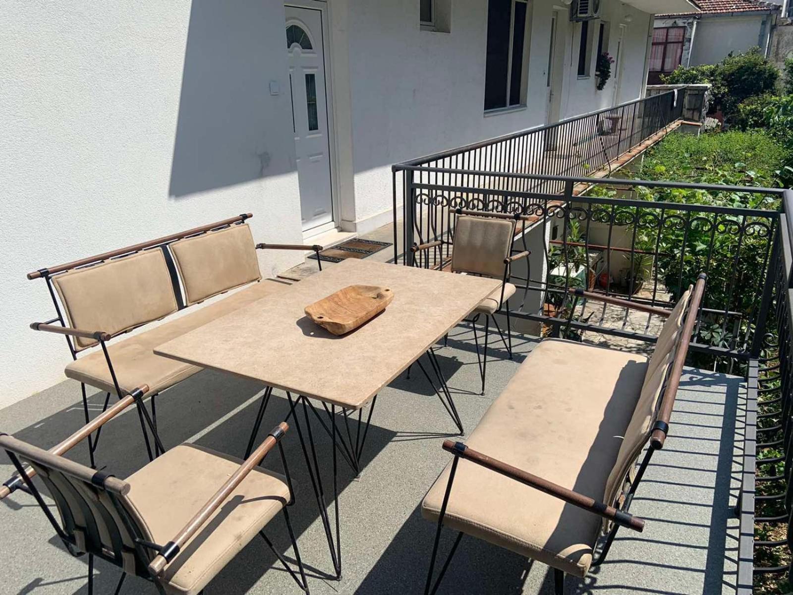 Alex Apartments Будва Екстериор снимка